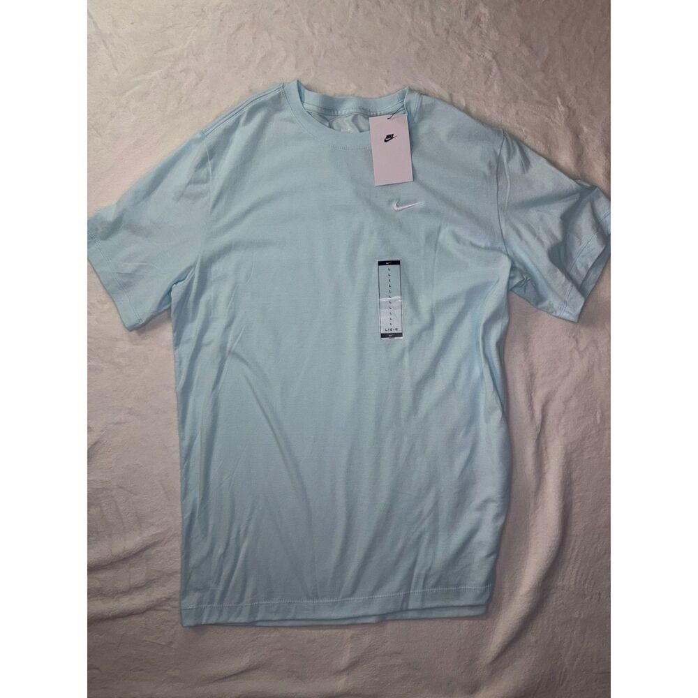 Nike Embroidered Small Swoosh T-Shirt Light Blue | Men’s Large | NWT